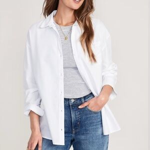 NWT Women’s Oversized Button-Down Boyfriend Shirt